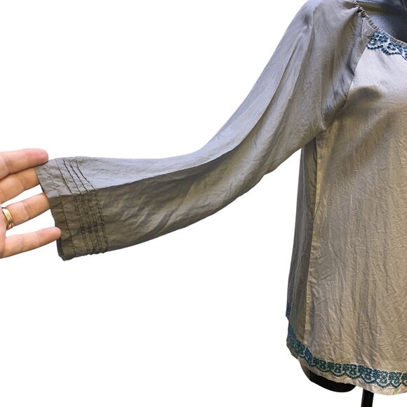 Johnny Was Grey & Multicolored Print Silk Blouse, Size Small - Picture 5 of 8